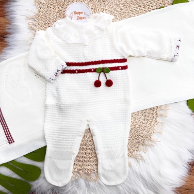 Saída de Maternidade Cerejinha - Off White e Vermelho